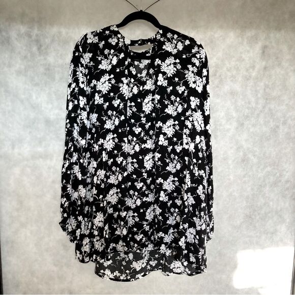LANE BRYANT Floral Black White Tunic Top Blouse Womens Plus Size 18 20 - Picture 7 of 15